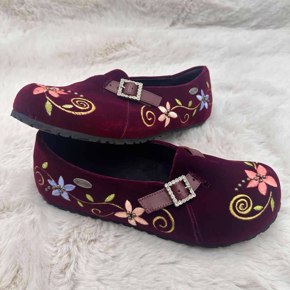 Papillio by Birkenstock velvet purple clogs‎ floral embroidered bohemian shoes 9